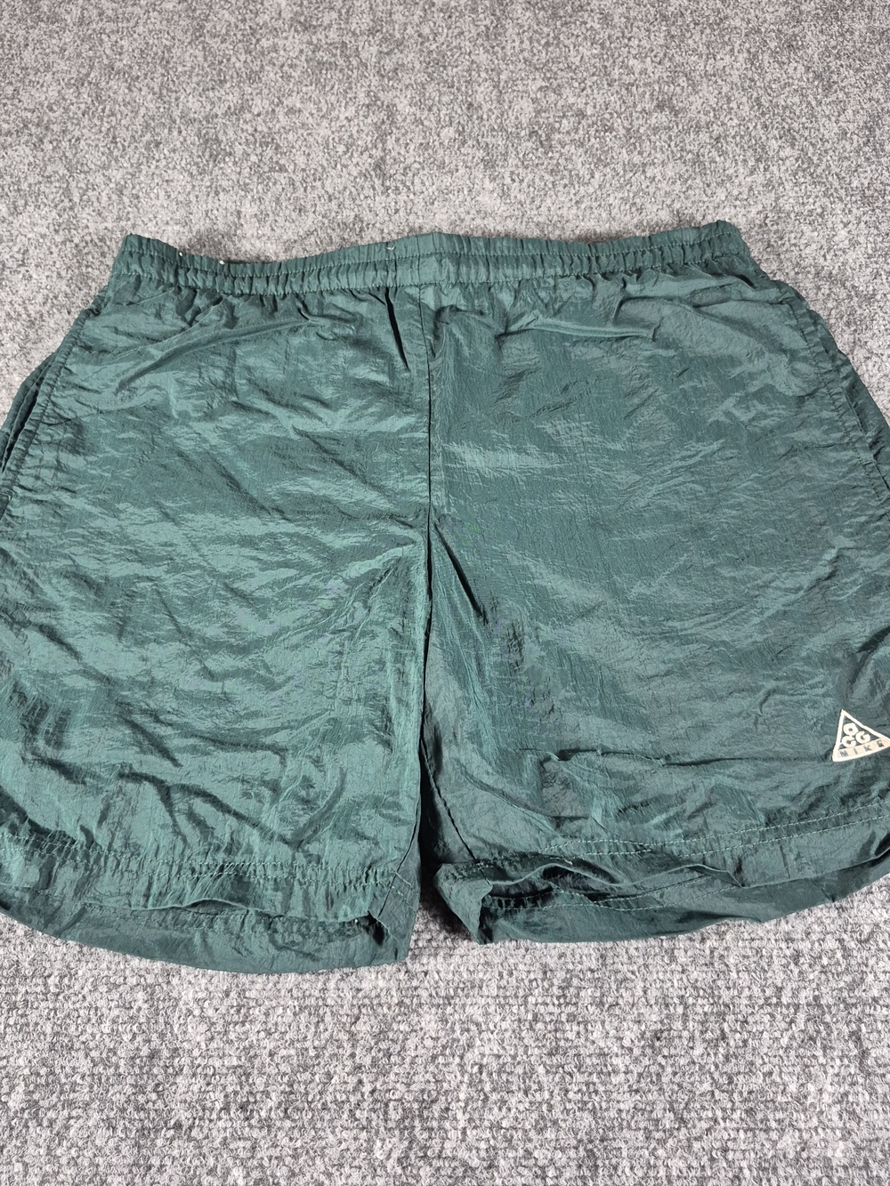 Nike ACG Swim Shorts Trunks 90s Vintage Size Large Moss Green Supreme Nylon Rare